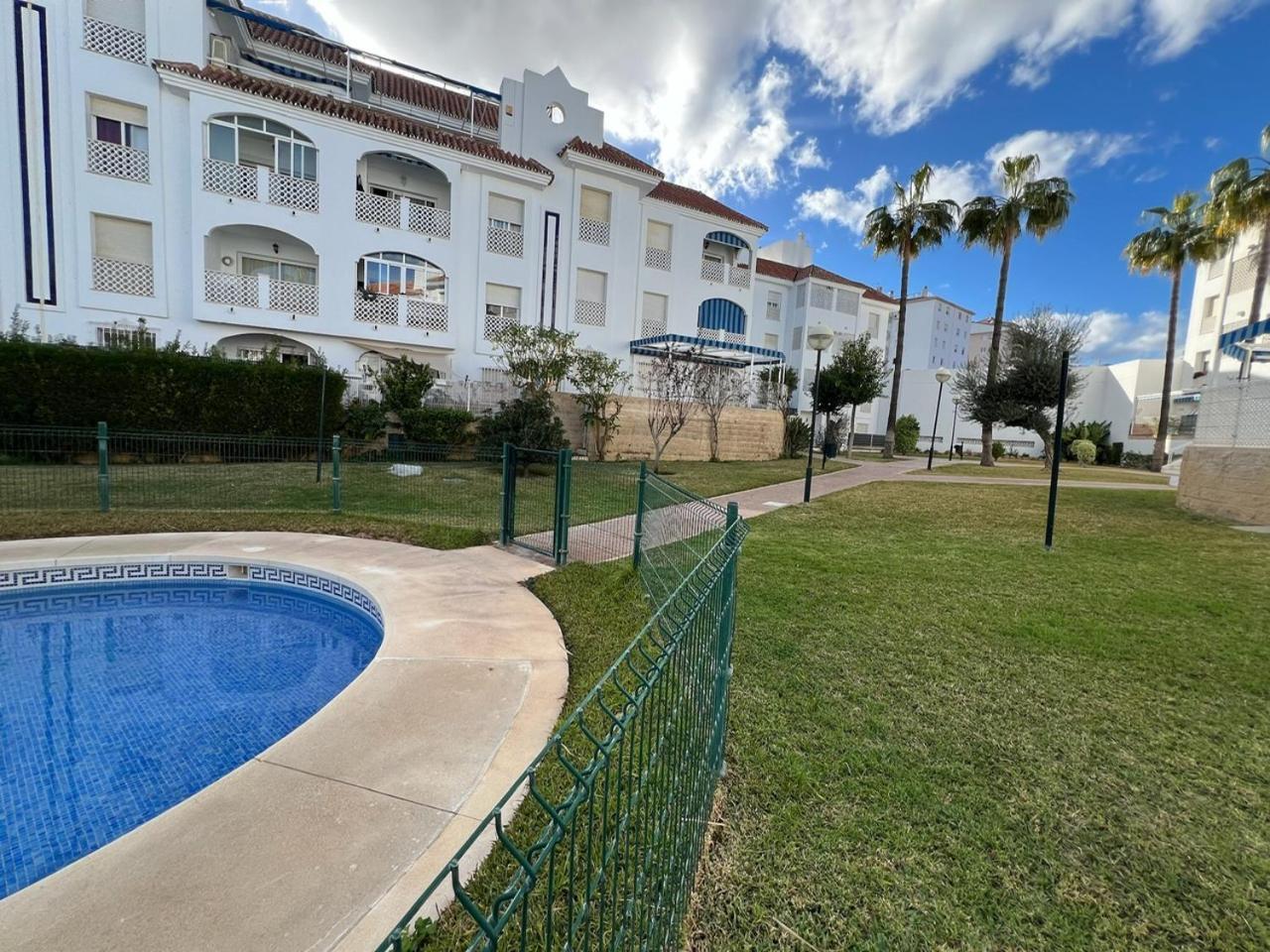 Torremolinos Habitaciones Privada En Apartamentos Compartidos Exterior photo